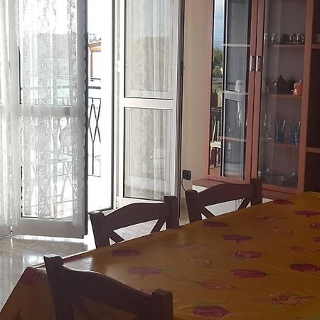 Apartamento Albenga Sul Mare Famiglie Ed Amici Fino 10 Posti Exterior foto