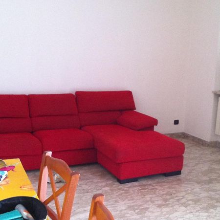 Apartamento Albenga Sul Mare Famiglie Ed Amici Fino 10 Posti Exterior foto